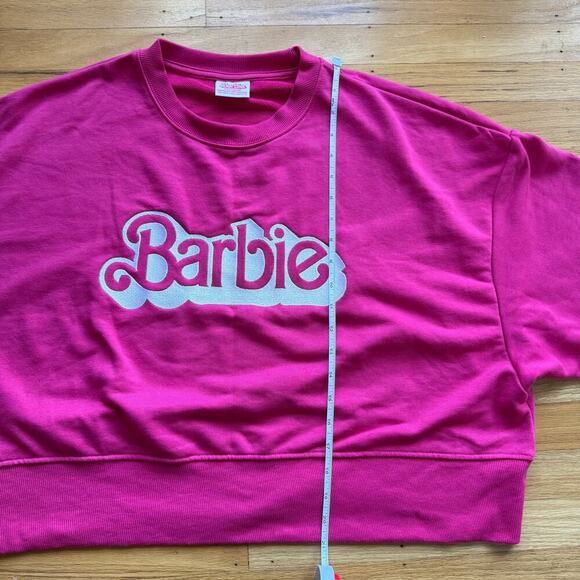 Barbie Hot Pink Crop Sweatshirt Size M Crewneck Long Sleeve Girlcore Bubblegum - Picture 4 of 7